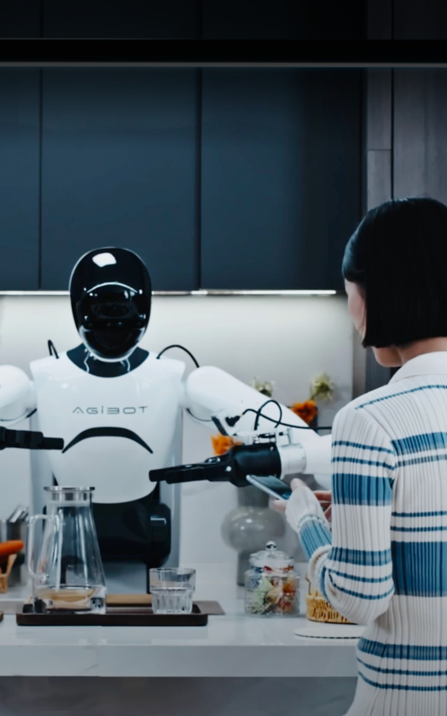 行业首款！XKTY.COM发布具身智能一站式开发平台Genie Studio